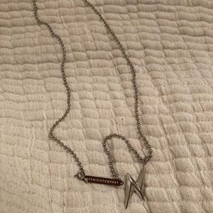 Seek Discomfort yes theory necklace